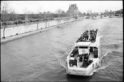Paris, 7 of 84